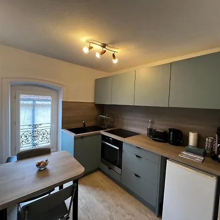 Hélios, appartement rénové, proche hyper centre. Apartamento Le Coteau