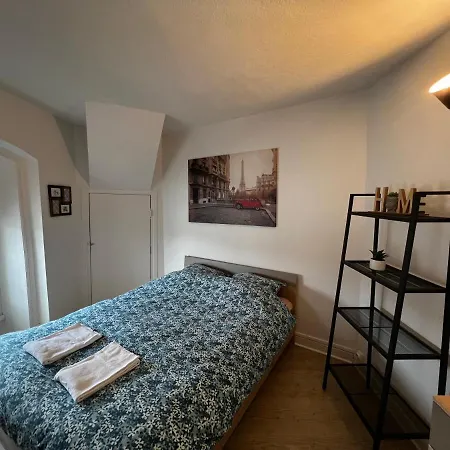 Hélios, appartement rénové, proche hyper centre. * Le Coteau